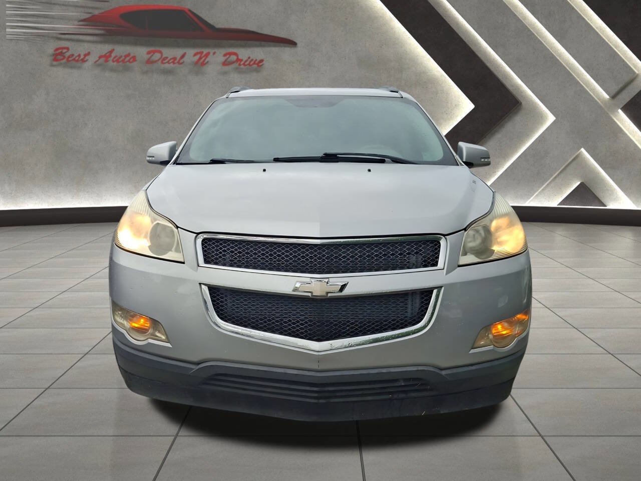 Used 2012 Chevrolet Traverse LT image 3