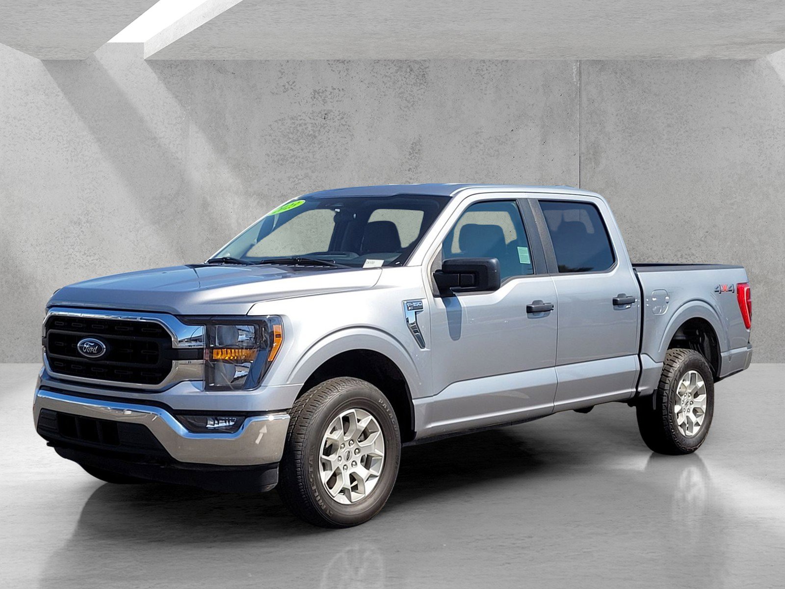 Used 2023 Ford F150 XLT image 8