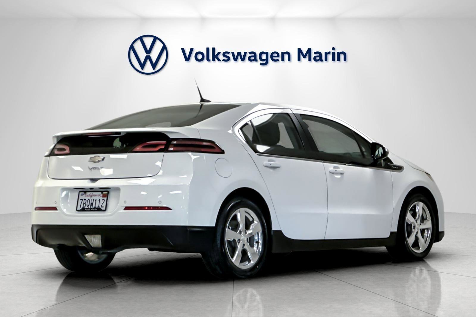 Used 2013 Chevrolet Volt Premium w/ Premium Trim Package image 5