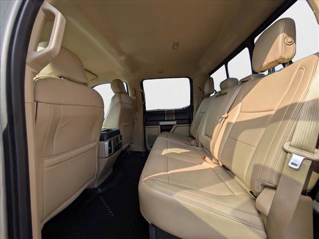 Used 2018 Ford F250 Lariat w/ Chrome Package image 21