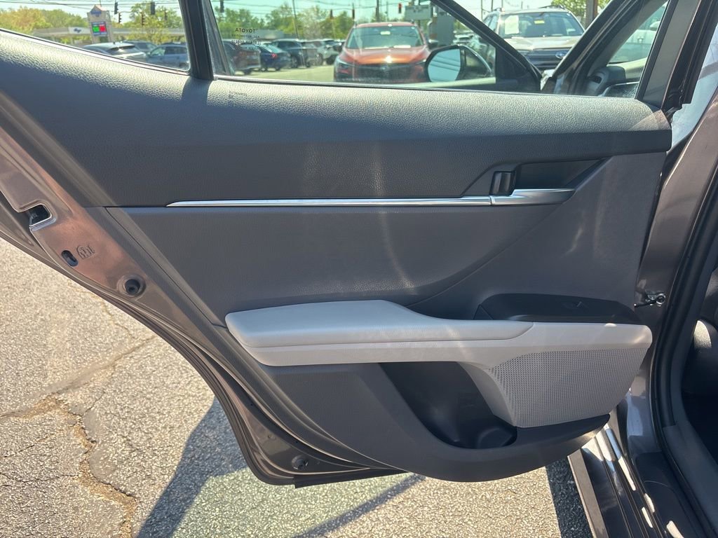 Used 2024 Toyota Camry LE image 23
