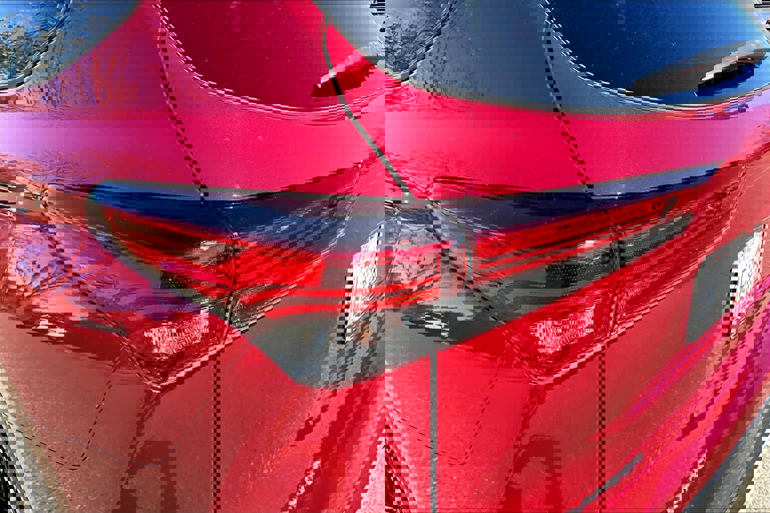 Certified 2021 Toyota Highlander XSE image 28