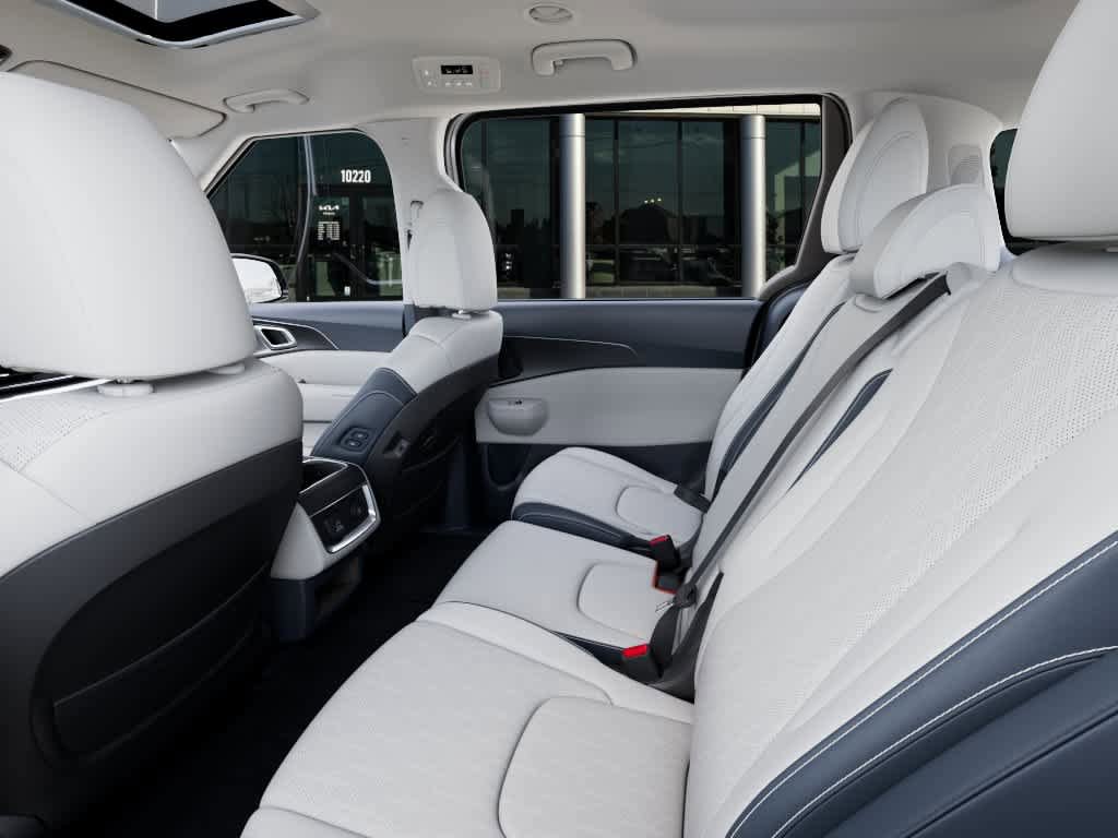 New 2026 Kia Carnival SX FWD image 18
