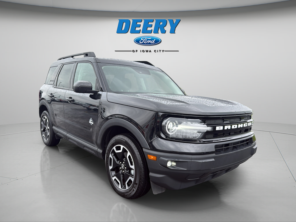 Used 2023 Ford Bronco Sport Outer Banks AWD/4WD image 16