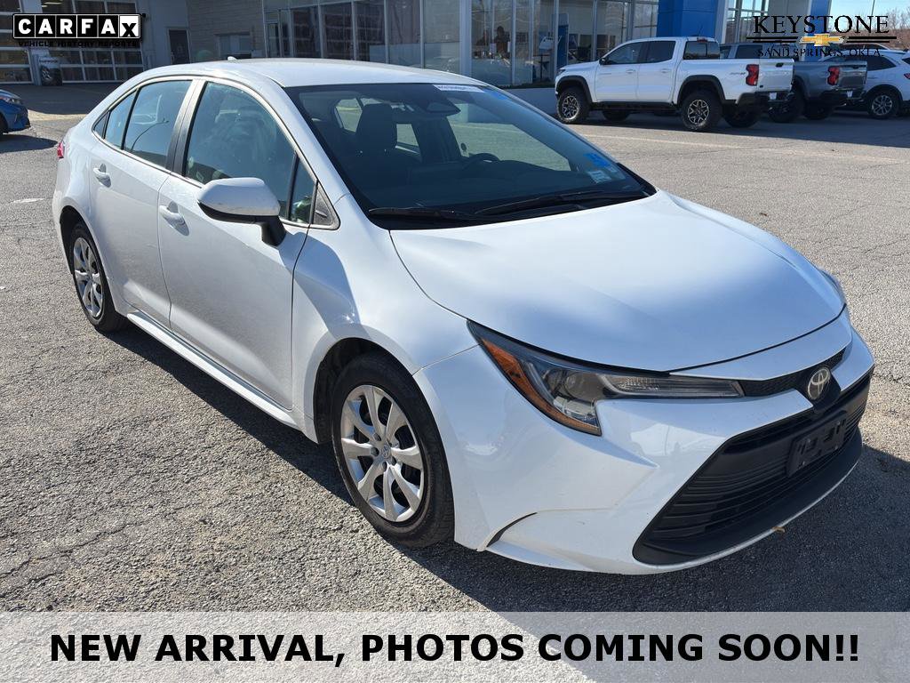 Used 2024 Toyota Corolla LE image 1