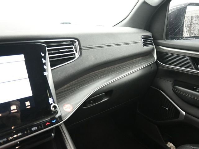 Used 2024 Jeep Wagoneer Series II image 32