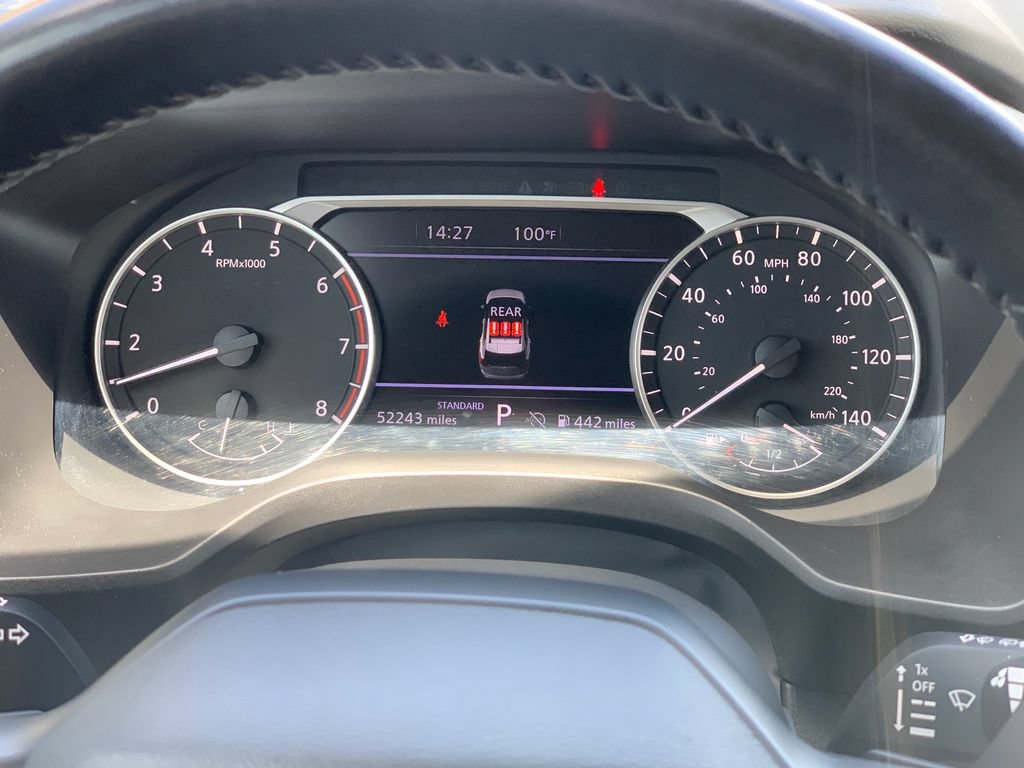 Used 2025 Nissan Rogue SV FWD image 11