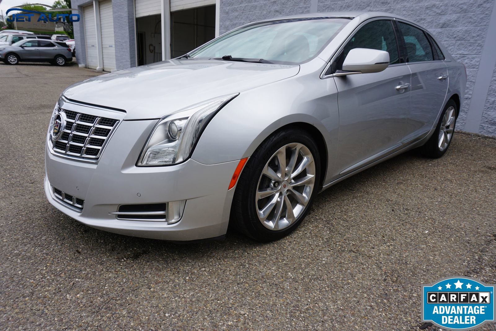Used 2013 Cadillac XTS Luxury w/ Driver Awareness Package AWD/4WD image 3