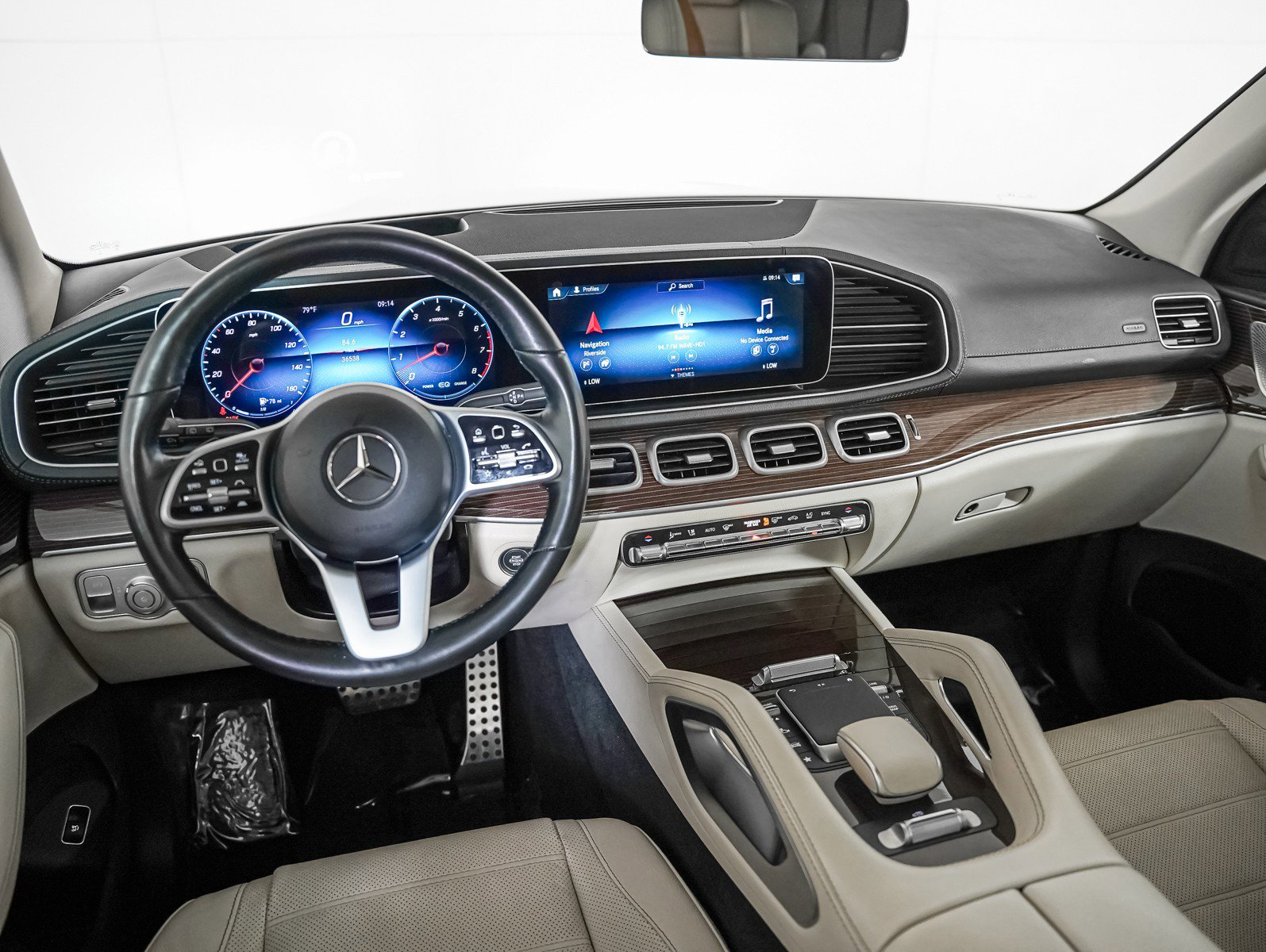 Certified 2022 Mercedes-Benz GLS 450 4MATIC image 15