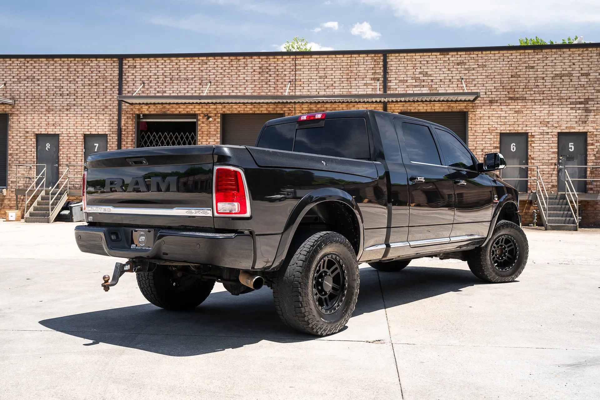 Used 2017 RAM 2500 Limited AWD/4WD image 2