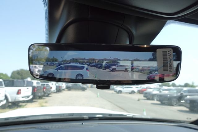 New 2025 RAM 3500 4x4 Crew Cab DRW image 25