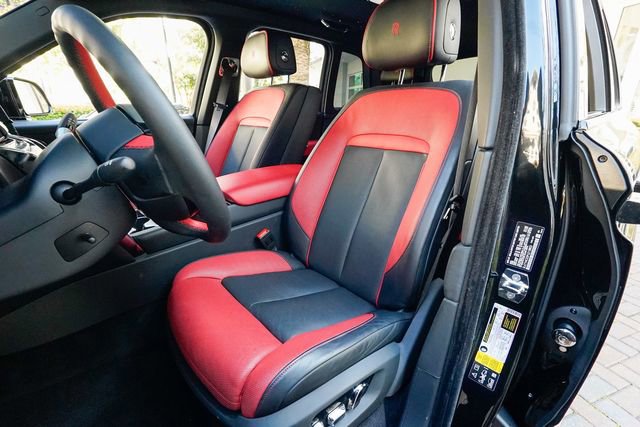 Used 2023 Rolls-Royce Cullinan w/ Cullinan Package image 53