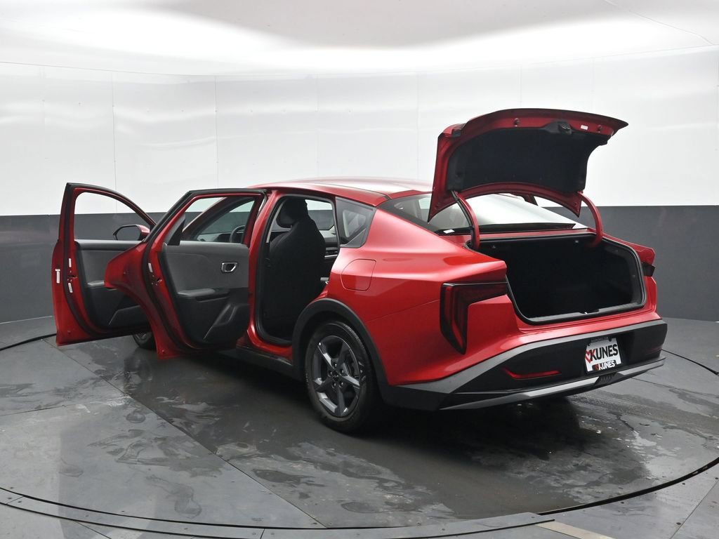 Used 2025 Kia K4 FWD image 51