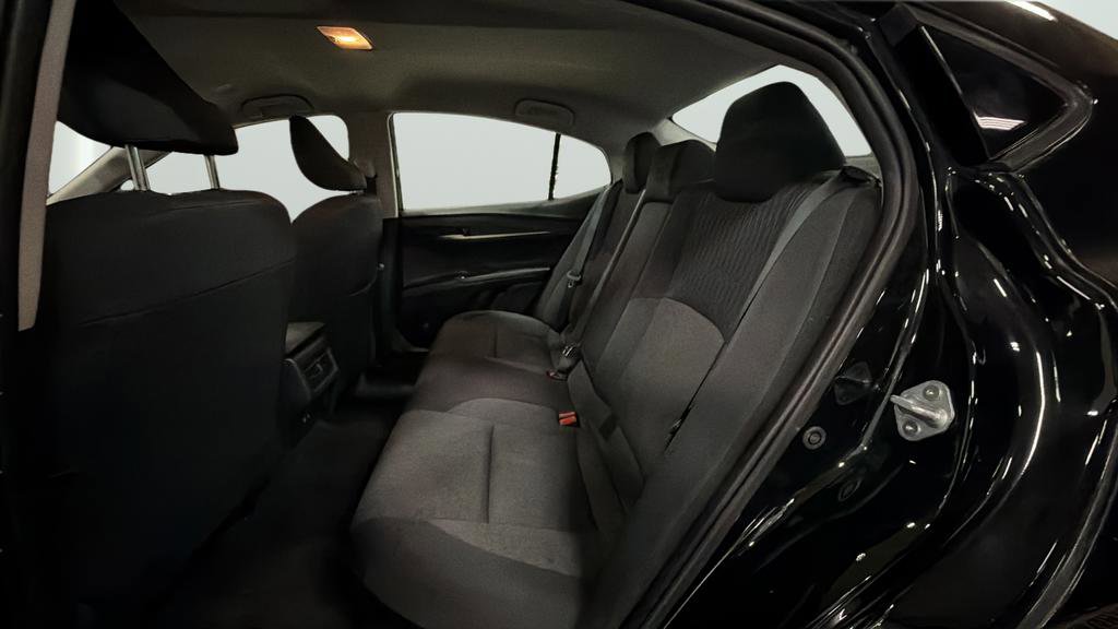 Used 2025 Toyota Camry LE FWD image 25