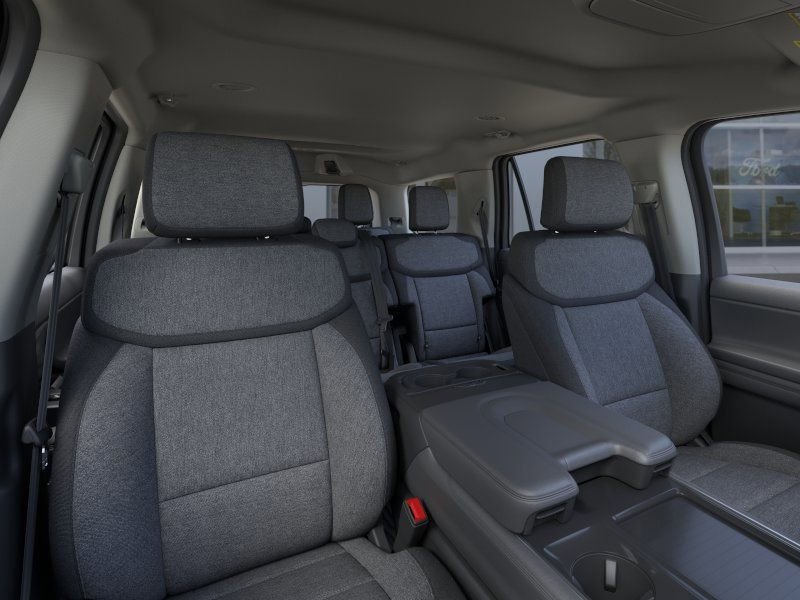 New 2026 Ford Expedition Active image 42