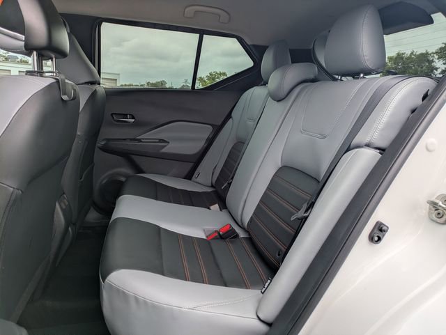 Used 2024 Nissan Kicks SR w/ SR Premium Package image 12