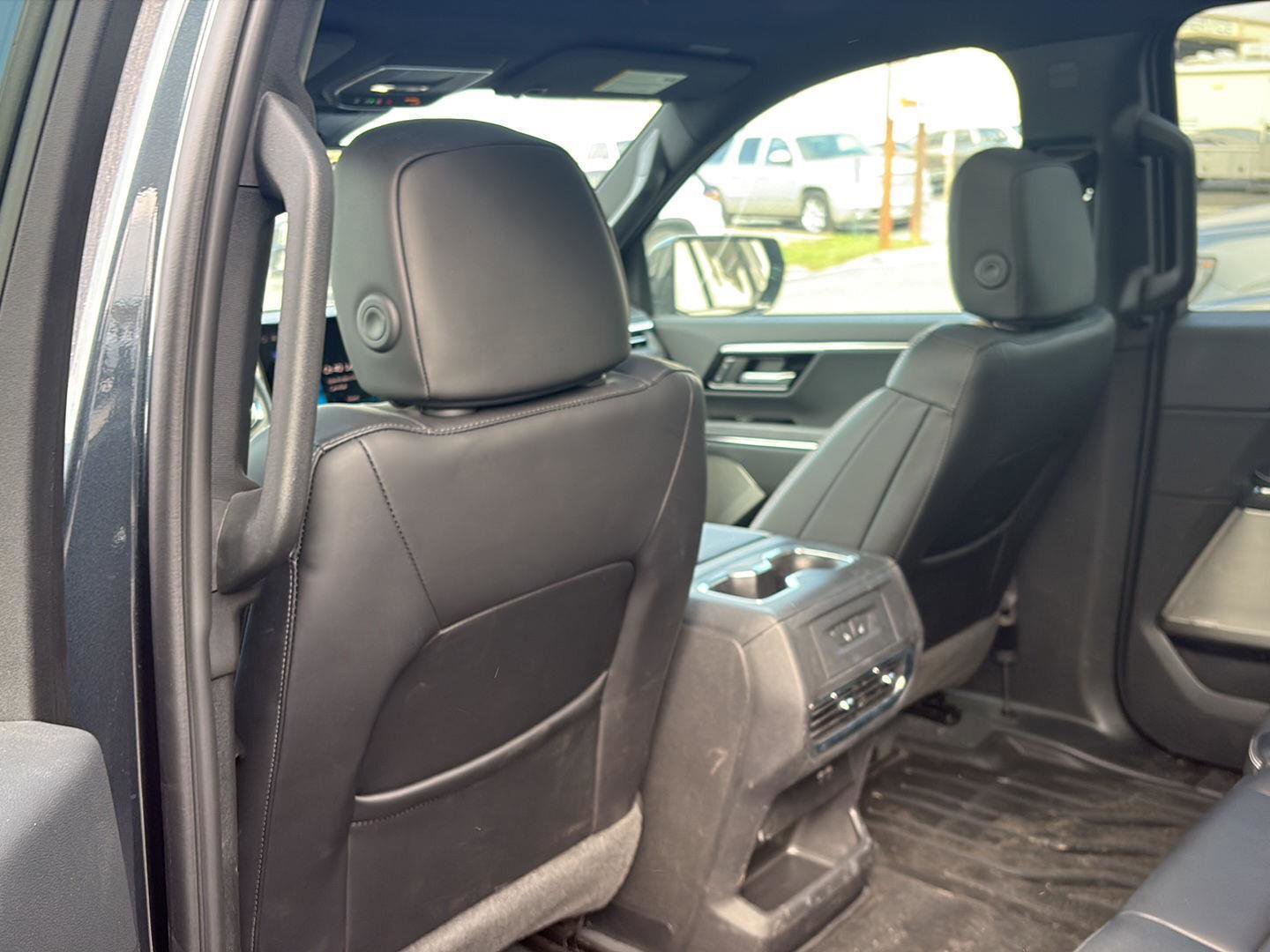 Used 2025 GMC Sierra EV Denali image 13