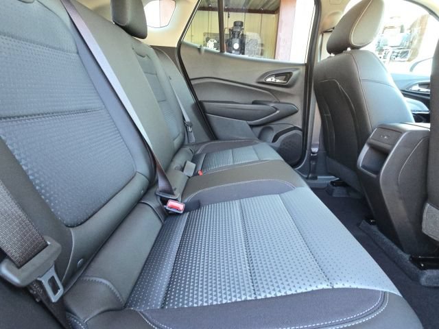 Used 2026 Chevrolet Trax LT w/ Driver Confidence Package FWD image 13