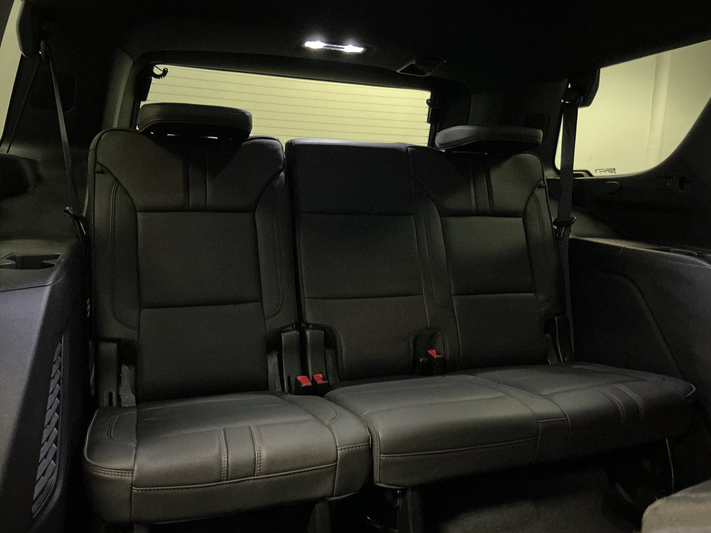 Used 2024 Chevrolet Tahoe RST w/ RST Performance Edition AWD/4WD image 38