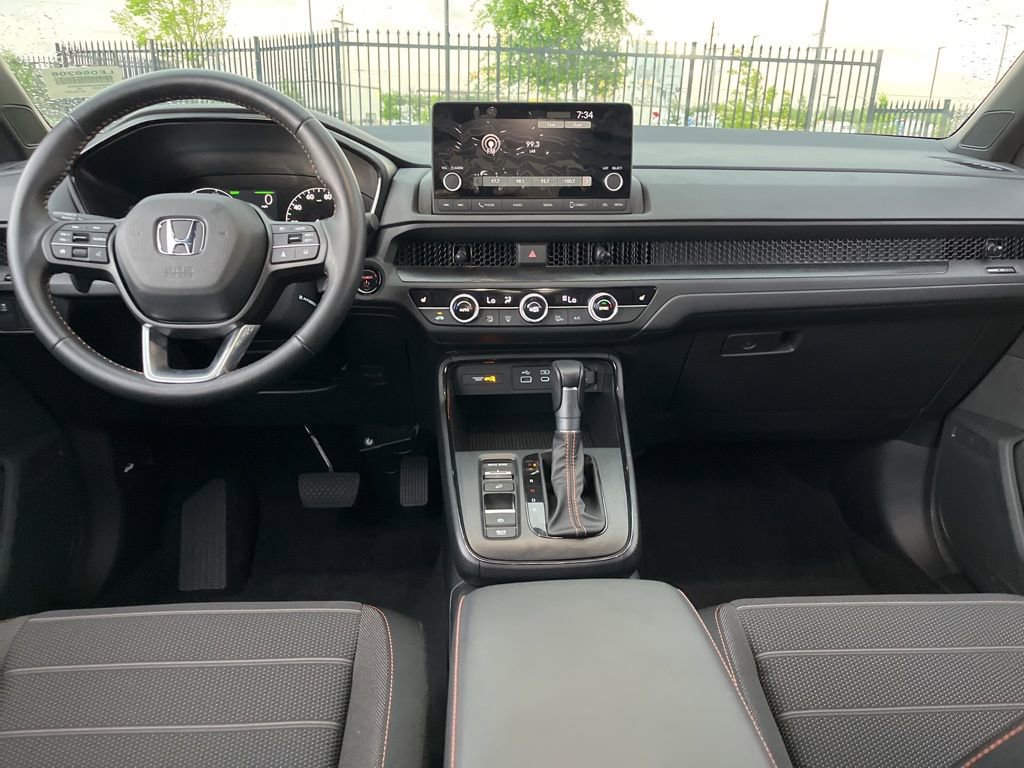 Certified 2025 Honda CR-V Sport image 17