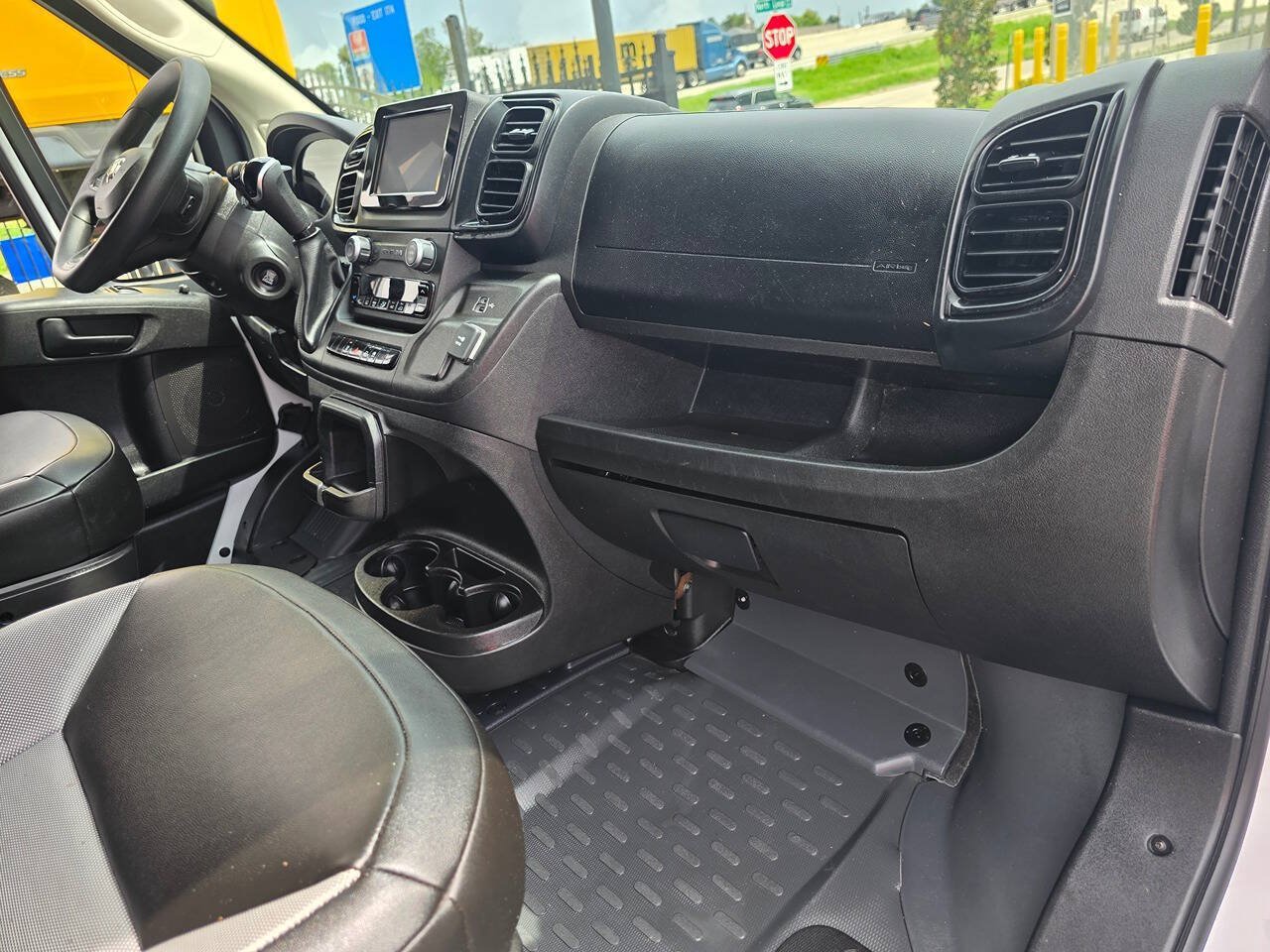 Used 2023 RAM ProMaster 3500 w/ Lane Management Group FWD image 18