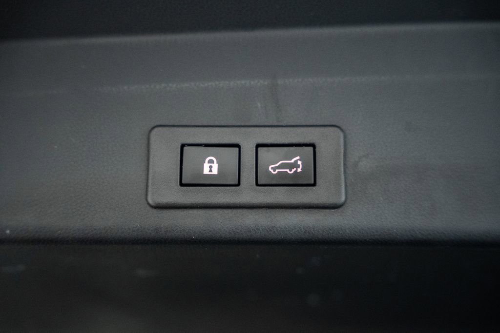 Used 2022 Subaru Ascent Onyx Edition image 11