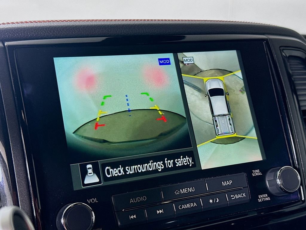 Used 2023 Nissan Titan PRO-4X w/ Pro-4x Convenience Package image 10