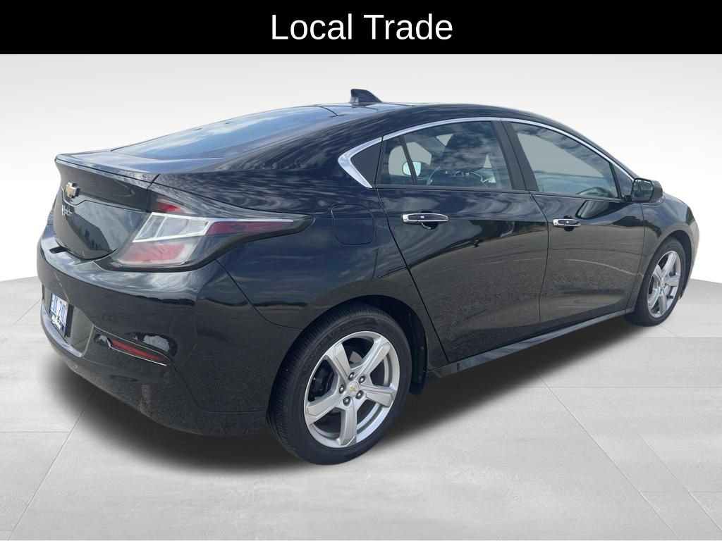 Used 2017 Chevrolet Volt LT FWD image 6