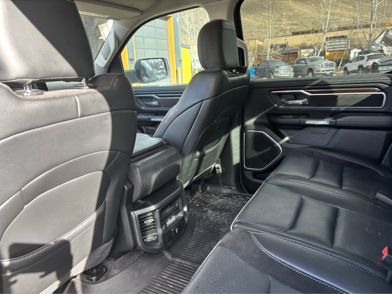 Used 2022 RAM 1500 Laramie image 22