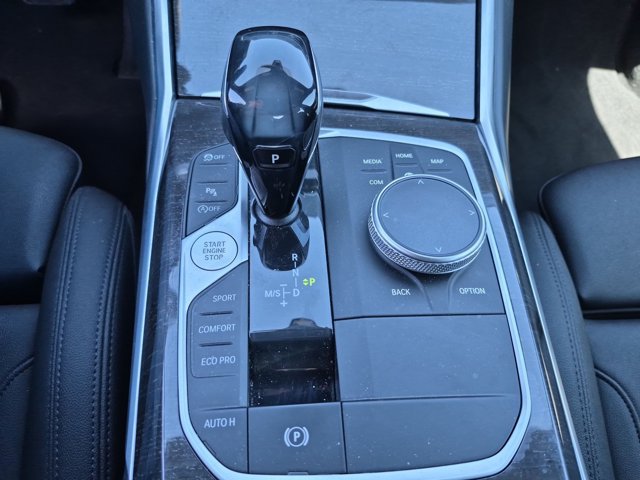 Used 2021 BMW 330i Sedan w/ Convenience Package RWD image 10