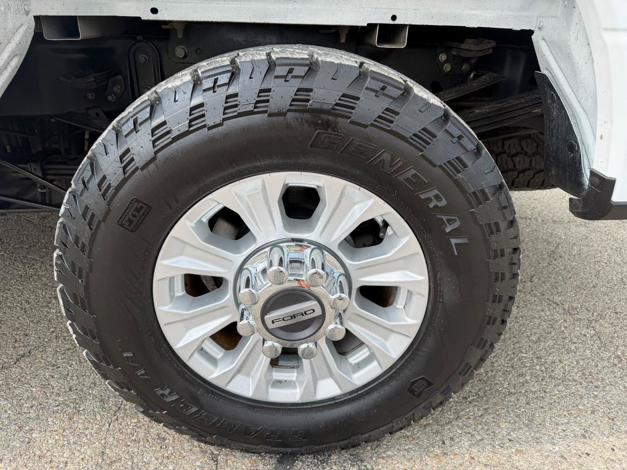 Used 2022 Ford F350 XLT w/ XLT Value Package AWD/4WD image 36