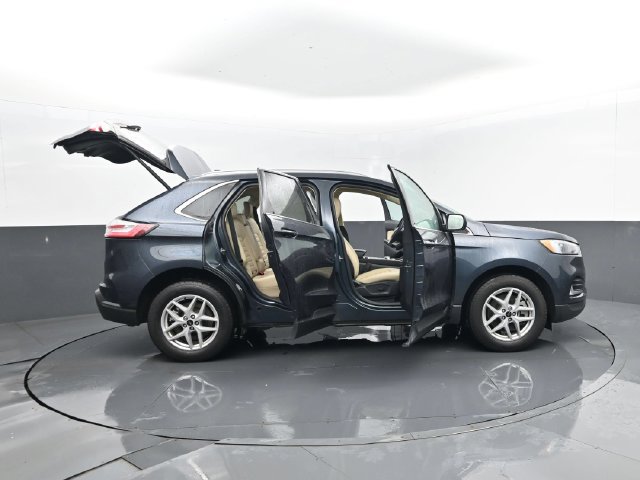 Used 2024 Ford Edge SEL w/ Convenience Package AWD/4WD image 29