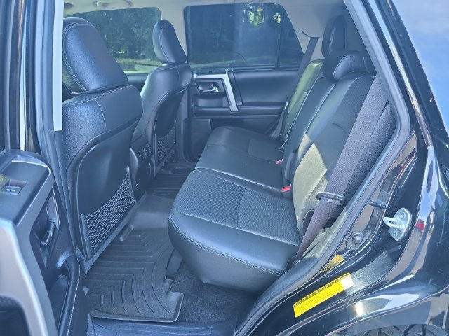 Used 2015 Toyota 4Runner Limited w/ Convenience Package AWD/4WD image 11