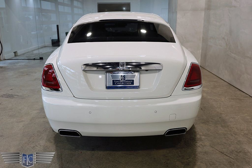 Used 2015 Rolls-Royce Wraith RWD image 8