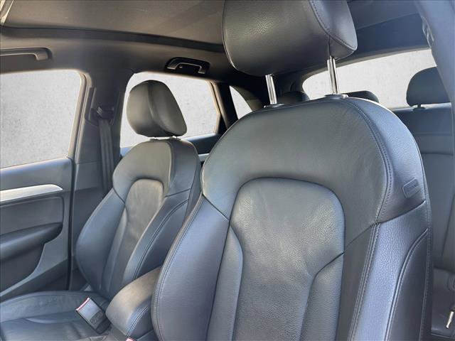 Used 2018 Audi Q3 2.0T Premium w/ Convenience Package image 11