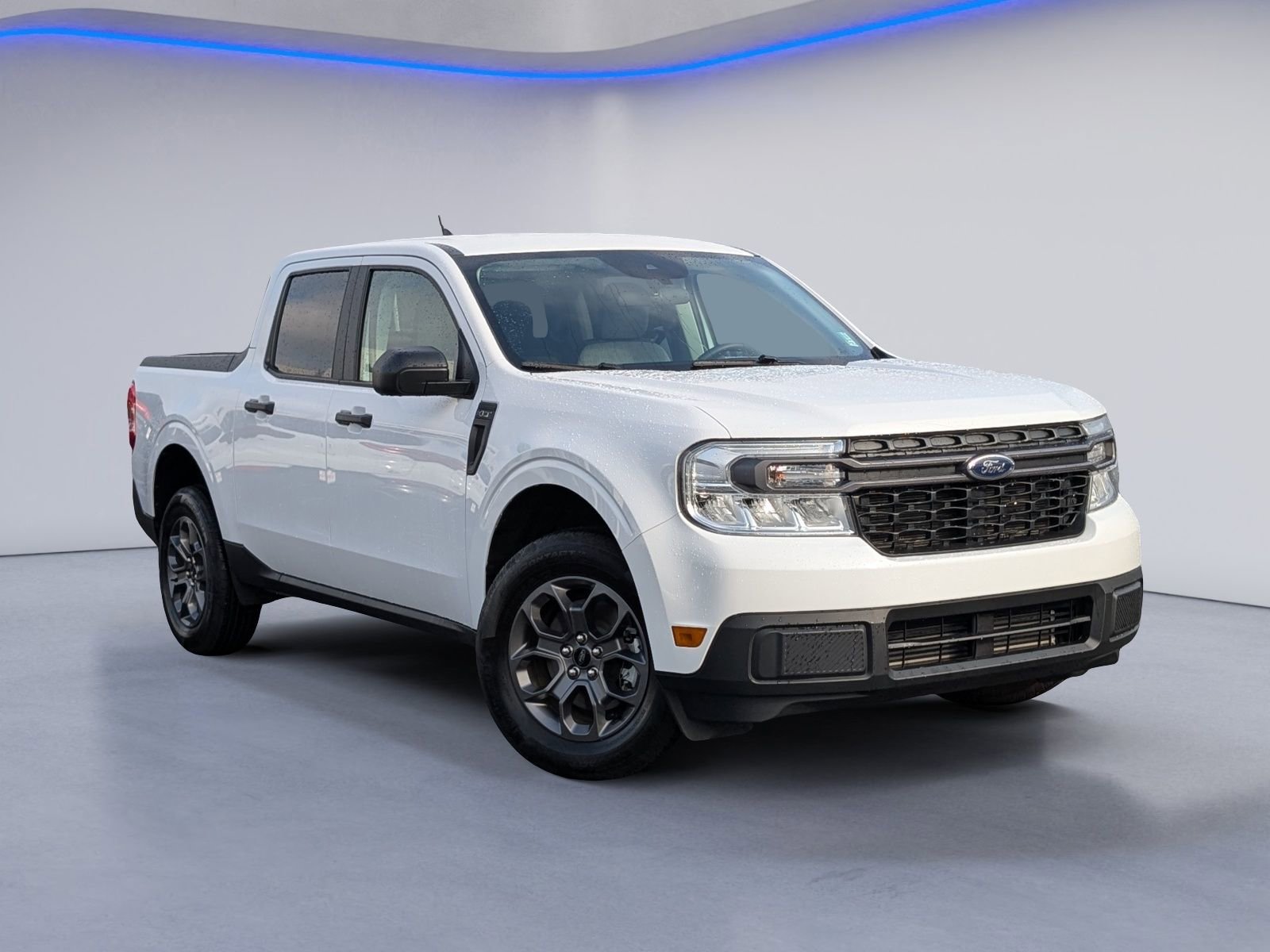 Used 2024 Ford Maverick XLT image 3