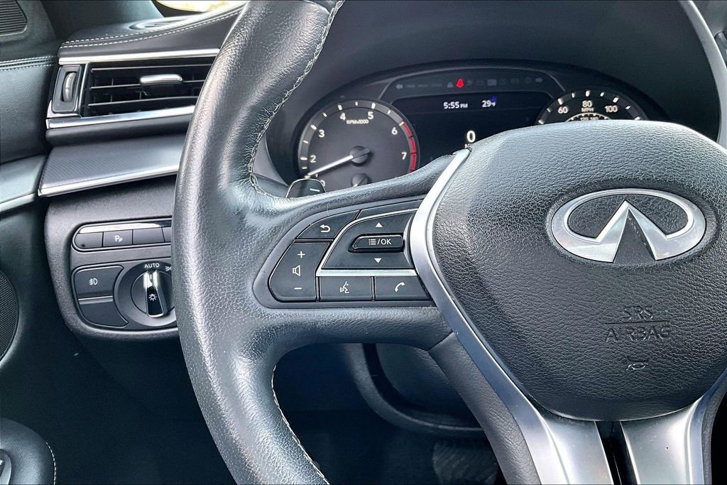 Used 2022 INFINITI QX55 Luxe image 10