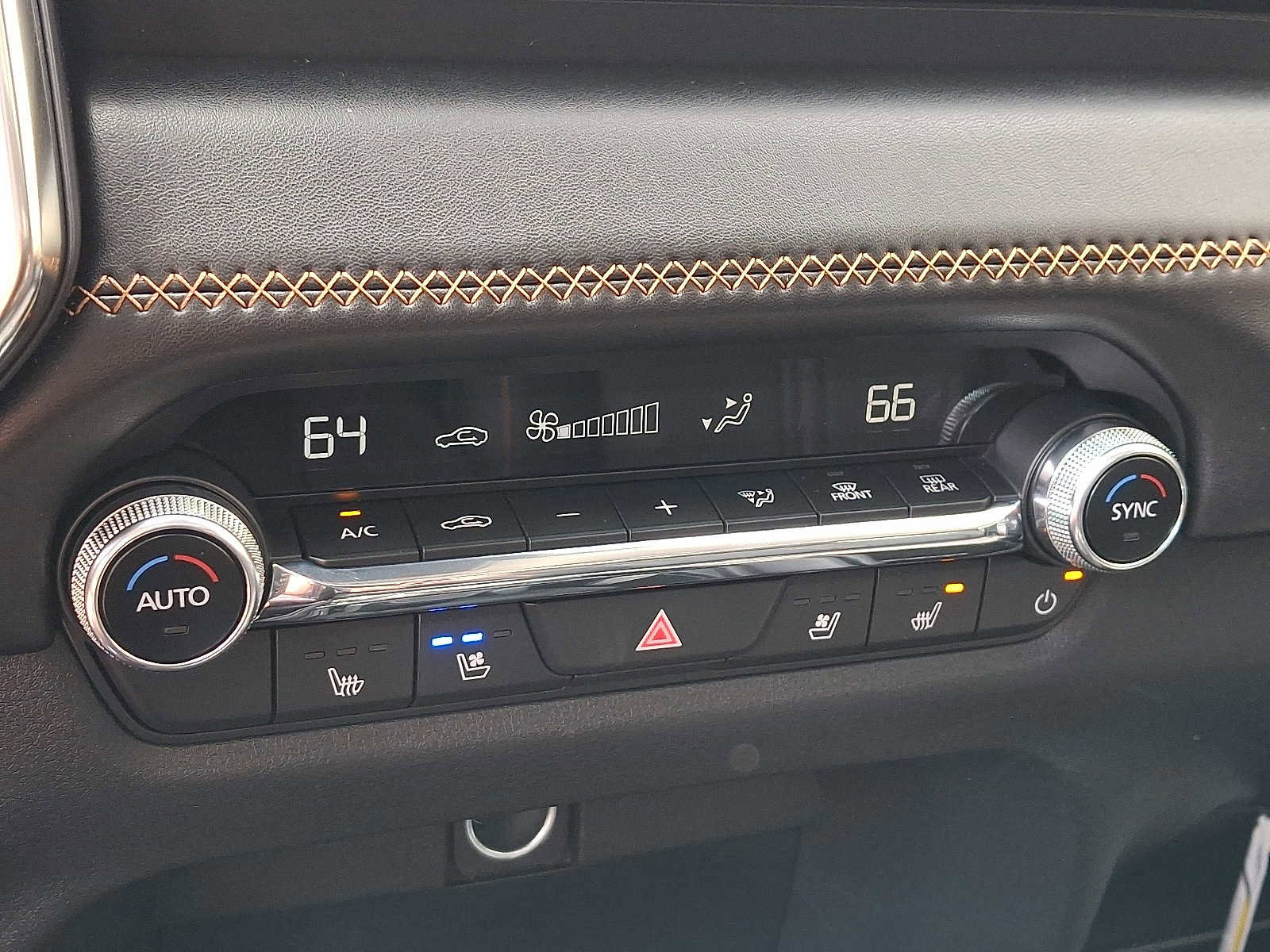 Certified 2025 MAZDA CX-50 AWD 2.5 S w/ Premium Plus Pkg image 17