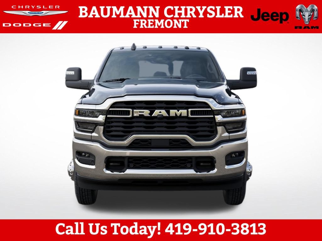 New 2026 RAM 3500 Big Horn AWD/4WD image 6