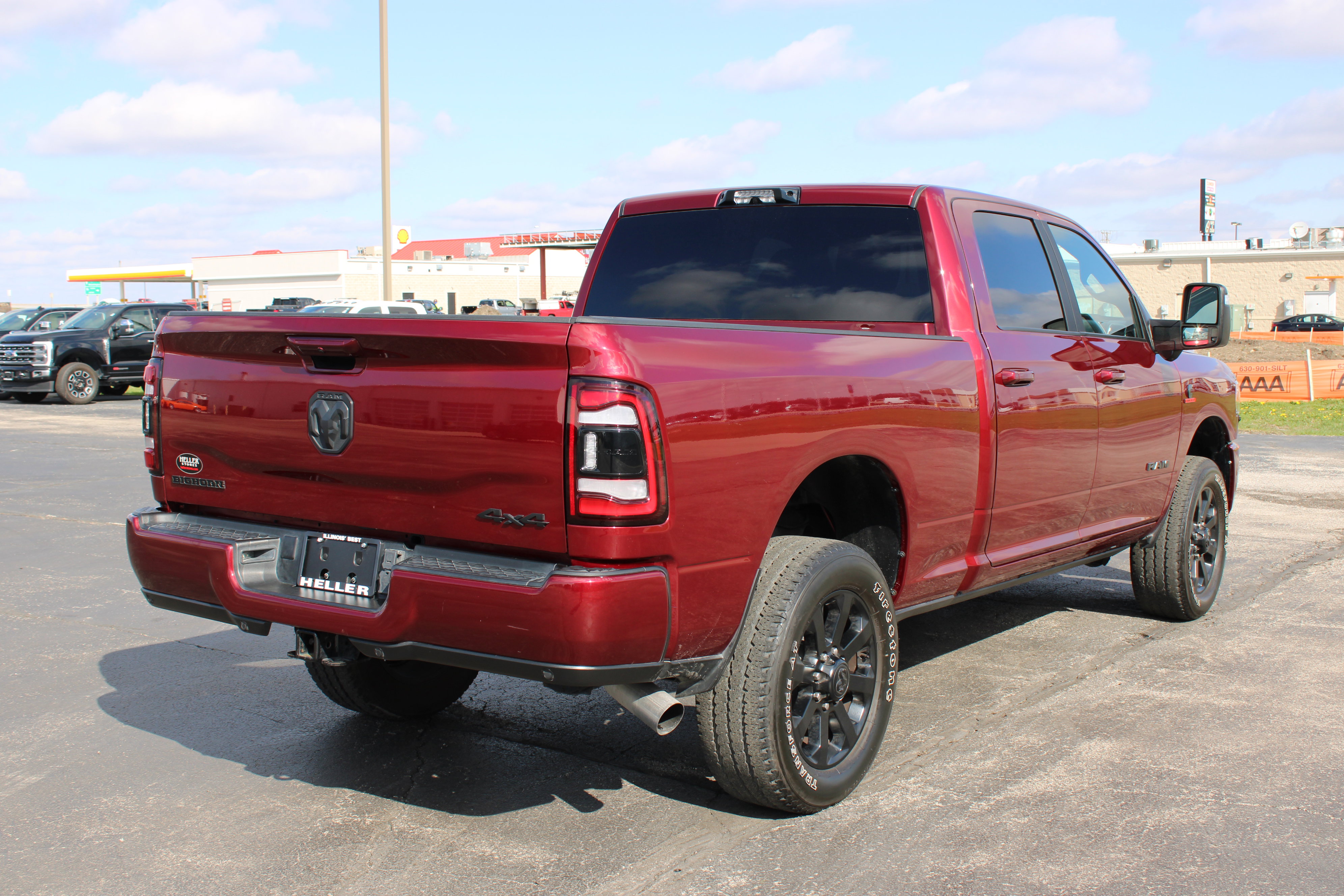 Used 2024 RAM 3500 Big Horn w/ Night Edition image 8