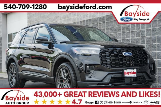 Used 2025 Ford Explorer ST-Line w/ ST-Line Street Pack