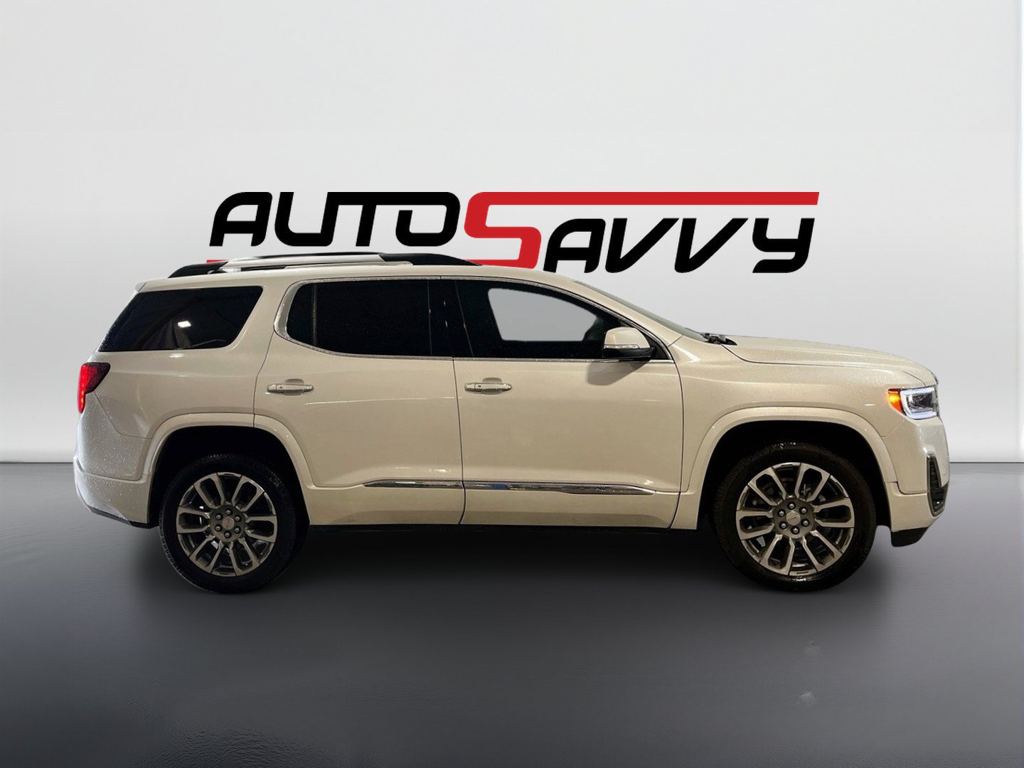 Used 2023 GMC Acadia AT4 w/ Preferred Package AWD/4WD image 8