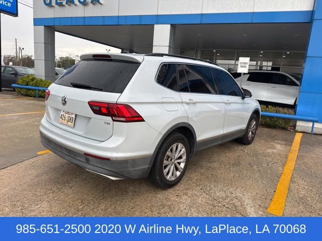 Used 2018 Volkswagen Tiguan SE image 2