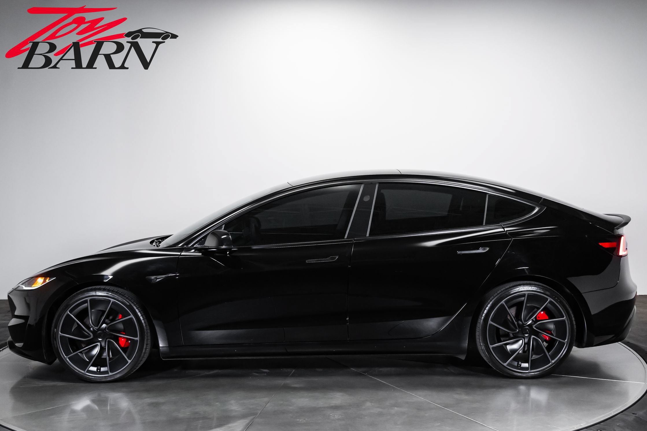 Used 2025 Tesla Model 3 Performance AWD/4WD image 2