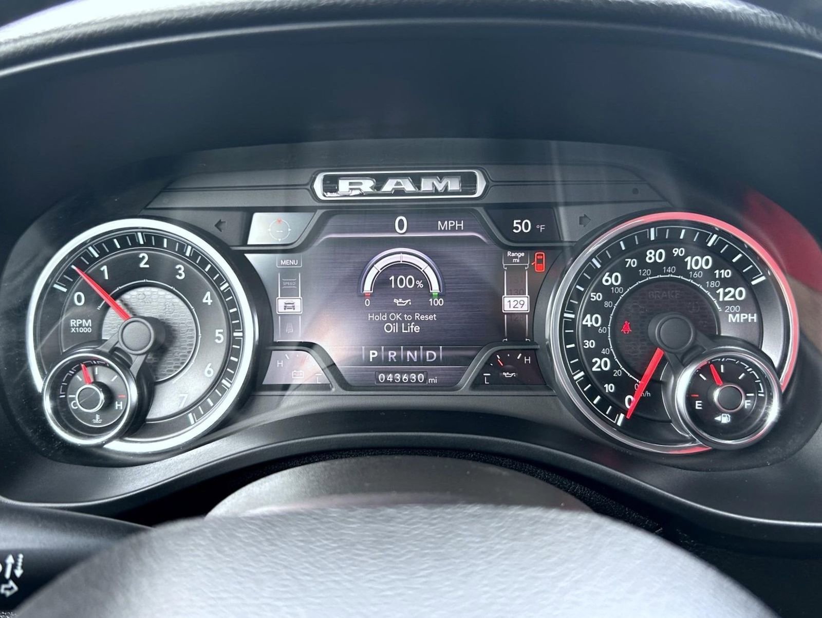 Used 2021 RAM 1500 Big Horn AWD/4WD image 14