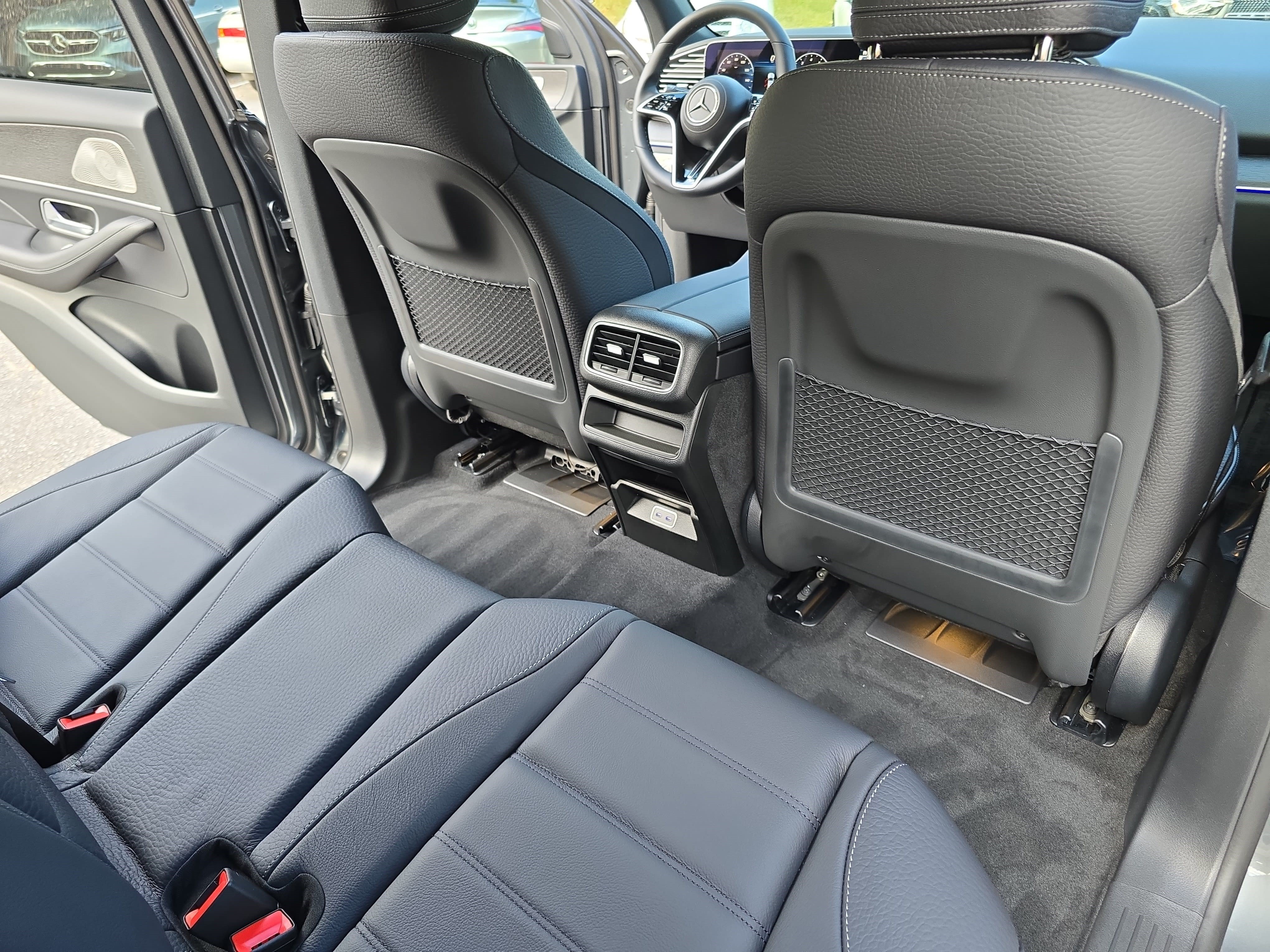New 2026 Mercedes-Benz GLE 580 4MATIC image 11