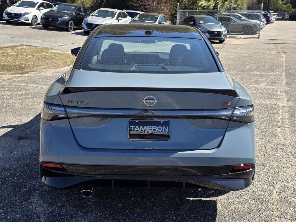 New 2026 Nissan Sentra SR w/ Floor Mat Package FWD image 4