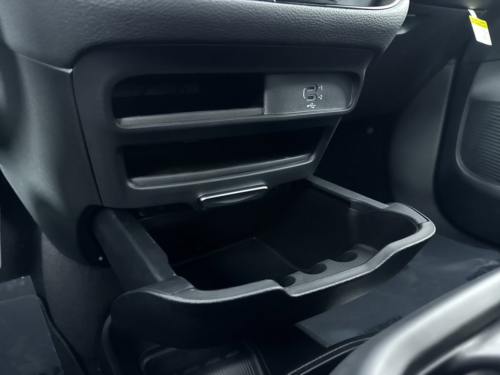 New 2026 Chrysler Pacifica Select w/ S Appearance Package image 35