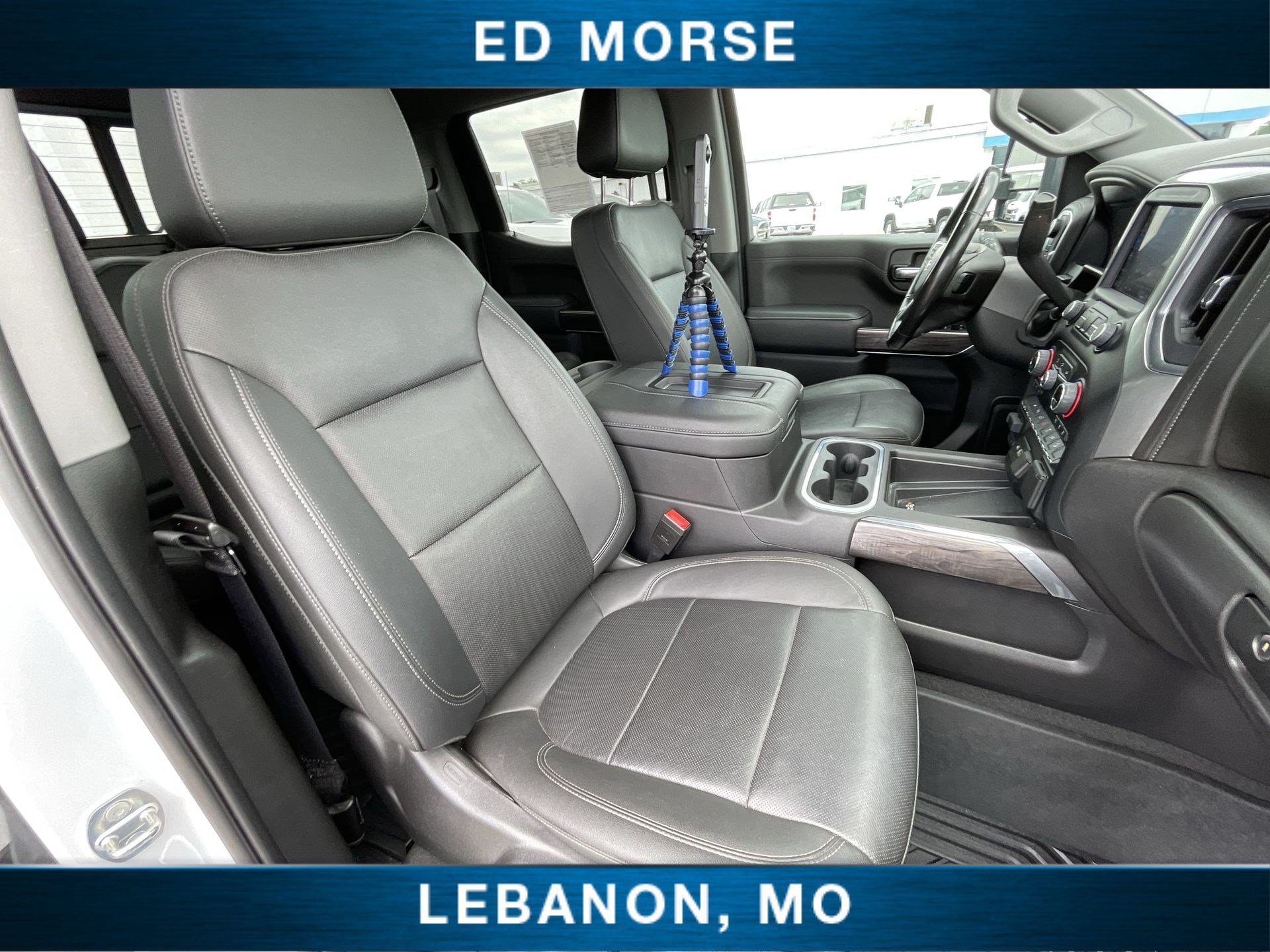 Used 2022 Chevrolet Silverado 1500 LTZ w/ Technology Package AWD/4WD image 26