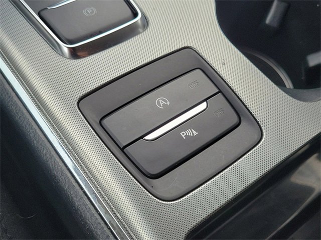 Used 2022 Ford Edge Titanium image 30